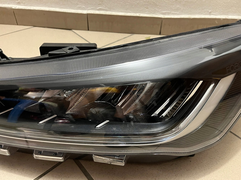 Frontscheinwerfer Ford Focus NX7B-13E014-CF Full LED Rechts oder Links