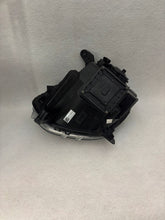 Laden Sie das Bild in den Galerie-Viewer, Frontscheinwerfer Renault Twingo III 260105001R Rechts Scheinwerfer Headlight SCH4410934313lz