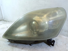 Laden Sie das Bild in den Galerie-Viewer, Frontscheinwerfer Opel Zafira B A 0301214281 Xenon Ein Stück (Rechts oder Links)