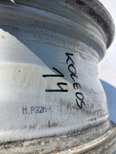 Laden Sie das Bild in den Galerie-Viewer, 1x Alufelge 17 Zoll 6.5&quot; 5x114.3 40ET 40300-JY02C Renault Koleos I Kadjar