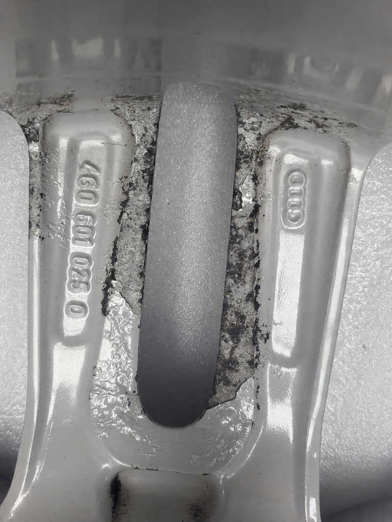 1x Alufelge 18 Zoll 8.0" 5x112 39ET Glanz Silber 4G0601025O 4G0601025BL Audi A6