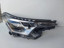 Load image into Gallery viewer, Frontscheinwerfer Toyota 81110-F4031-00 LED Rechts Scheinwerfer Headlight