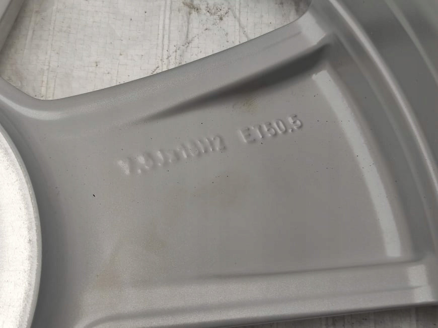 1x Alufelge 18 Zoll 7.5" 5x108 50 5ET 31680200 Volvo S60 V60 Rim Wheel