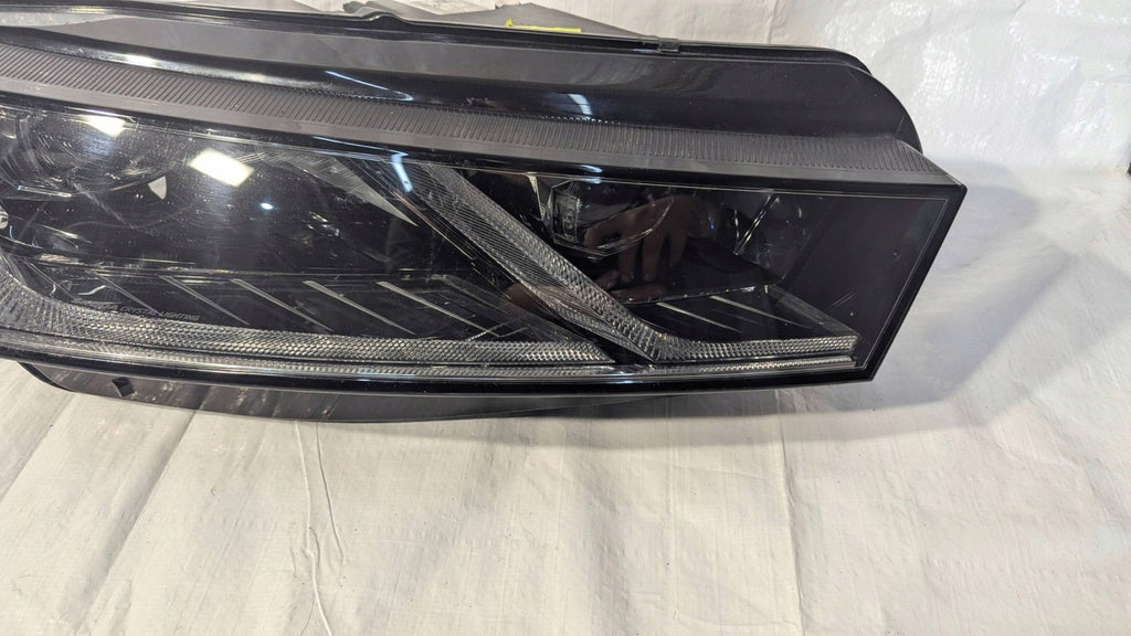 Frontscheinwerfer Skoda Octavia I 5E4941016A 18A641911823400 Rechts Headlight SCH5778432531ti