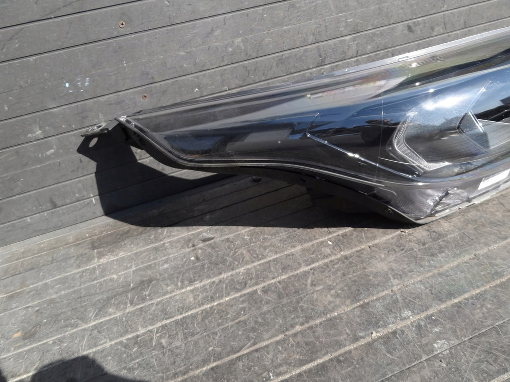 Frontscheinwerfer Kia Ceed J792111020 92102J7500 Rechts Scheinwerfer Headlight