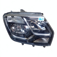 Laden Sie das Bild in den Galerie-Viewer, Frontscheinwerfer Dacia Duster 260100156 Rechts Scheinwerfer Headlight