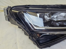 Laden Sie das Bild in den Galerie-Viewer, Frontscheinwerfer Skoda Superb III 3V1941016D 992941571AA LED Rechts Headlight