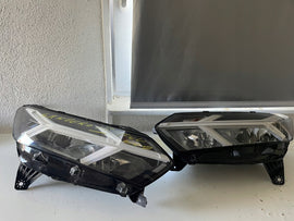 Frontscheinwerfer Dacia Sandero III Jogger 260602561R 260107920R LED Ein Satz