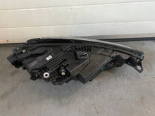 Load image into Gallery viewer, Frontscheinwerfer Audi A3 8Y0941033 LED Links Scheinwerfer Headlight