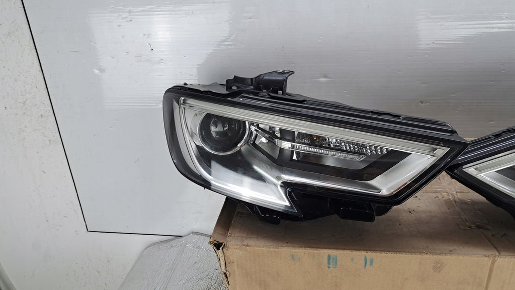 Frontscheinwerfer Audi A3 8V0941006E Xenon Rechts Scheinwerfer Headlight