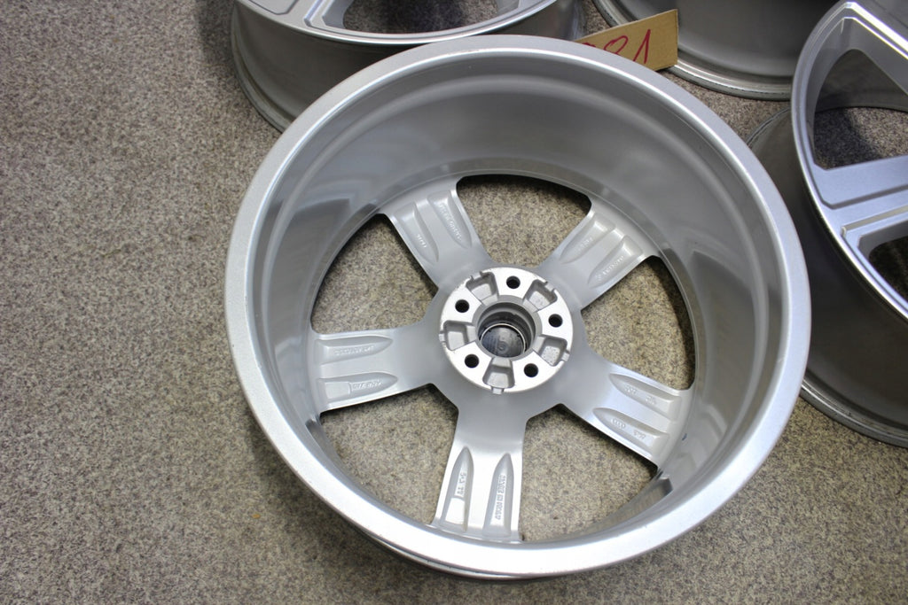 4x Alufelge 20 Zoll 9.0" 5x112 38ET Glanz Silber 4KE601025S Audi E-Tron FEL4610650796mn