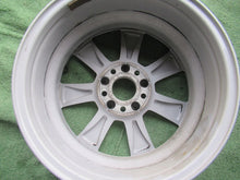 Laden Sie das Bild in den Galerie-Viewer, 1x Alufelge 16 Zoll 7.0" 5x112 43ET Glanz Silber A2044011102 Mercedes-Benz W204 FEL4795413930rz