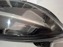 Load image into Gallery viewer, Frontscheinwerfer Ford Focus MX7B-13E015-ED MX7B13E015ED LED Links Headlight SCH2070192600jk
