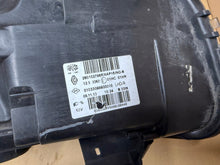 Laden Sie das Bild in den Galerie-Viewer, Frontscheinwerfer Renault Clio IV Rechts Scheinwerfer Headlight SCH3178545911ck