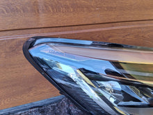 Laden Sie das Bild in den Galerie-Viewer, Frontscheinwerfer Renault Captur I 260107244R Full LED Rechts Headlight SCH8481051807lp