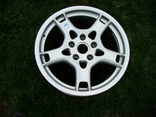 Laden Sie das Bild in den Galerie-Viewer, 1x Alufelge 19 Zoll 11.0" 5x130 67ET Glanz Silber 99736216208 Porsche 911 997 FEL8550367060rm