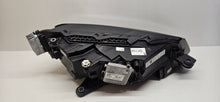 Laden Sie das Bild in den Galerie-Viewer, Frontscheinwerfer Skoda Superb III 3V1941015E LED Links Scheinwerfer Headlight SCH2844509886zk