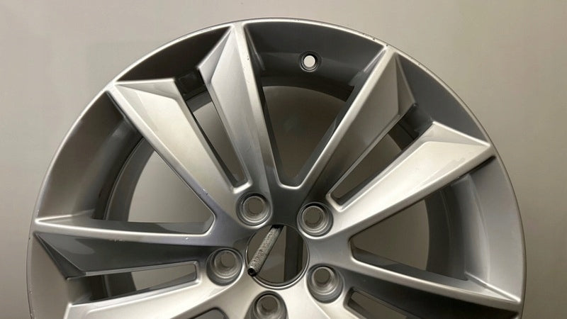 1x Alufelge 17 Zoll 7.0" 5x108 40 5ET Glanz Silber 31471309 Volvo Rim Wheel FEL4882829143oo