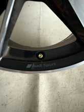 Load image into Gallery viewer, 1x Alufelge 18 Zoll 8.0" 5x112 46ET Glanz Silber 8Y0601025N Audi Mg Rim Wheel FEL9598672509ky