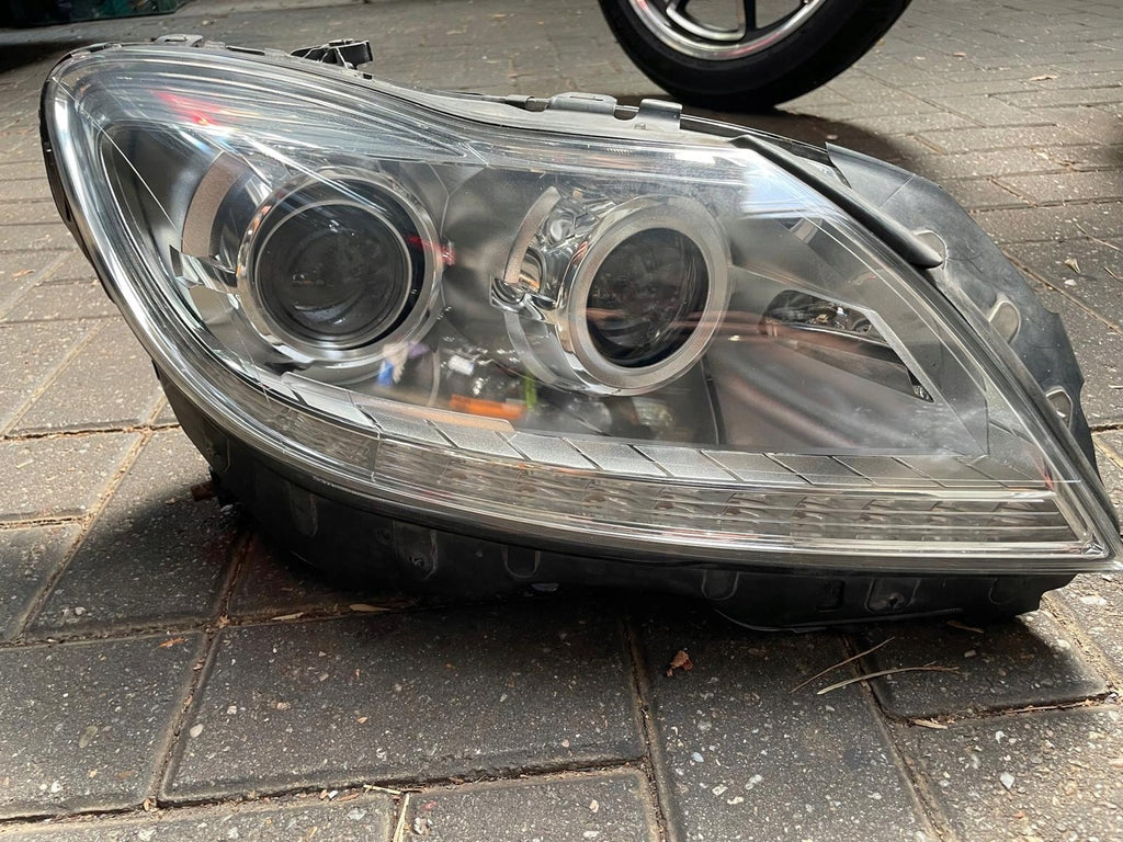 Frontscheinwerfer Mercedes-Benz L LED Ein Stück (Rechts oder Links) Headlight