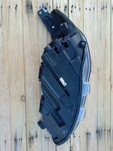 Laden Sie das Bild in den Galerie-Viewer, Frontscheinwerfer Ford JX7B-13W029-CE Rechts Scheinwerfer Headlight SCH3195077823ms