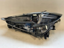 Load image into Gallery viewer, Frontscheinwerfer Mazda Cx-5 K124-51040 Ein Stück (Rechts oder Links) Headlight