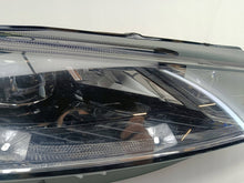 Laden Sie das Bild in den Galerie-Viewer, Frontscheinwerfer Skoda 5E4941016A Full LED Rechts Scheinwerfer Headlight SCH6716608005db