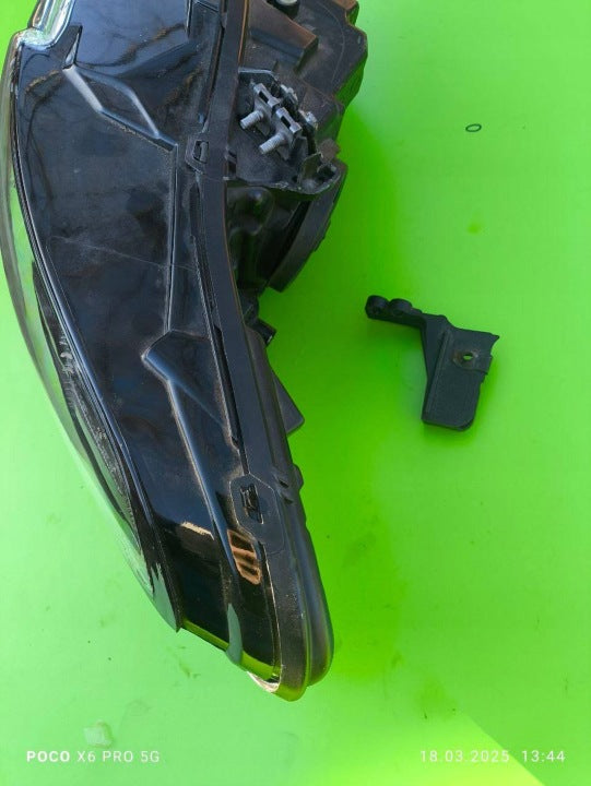 Frontscheinwerfer Ford Mondeo DS7313W030AE Links Scheinwerfer Headlight SCH2684177723ra