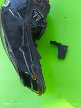 Load image into Gallery viewer, Frontscheinwerfer Ford Mondeo DS7313W030AE Links Scheinwerfer Headlight SCH2684177723ra