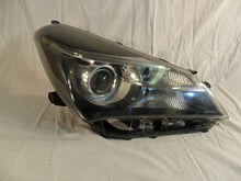 Load image into Gallery viewer, Frontscheinwerfer Toyota Yaris B01720073 Rechts Scheinwerfer Headlight SCH8817247899dj