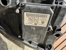 Load image into Gallery viewer, Frontscheinwerfer VW Golf VI 7L6941329 Xenon Links Scheinwerfer Headlight SCH2592398823xt