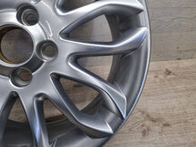 Load image into Gallery viewer, 1x Alufelge 17 Zoll 7.0" 5x108 52 5ET Glanz Silber 30647837 Volvo C30 V50 FEL3374124486yv
