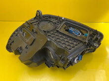 Laden Sie das Bild in den Galerie-Viewer, Frontscheinwerfer Mercedes-Benz W206 A2069068003 LED Rechts Headlight SCH1188616829iq