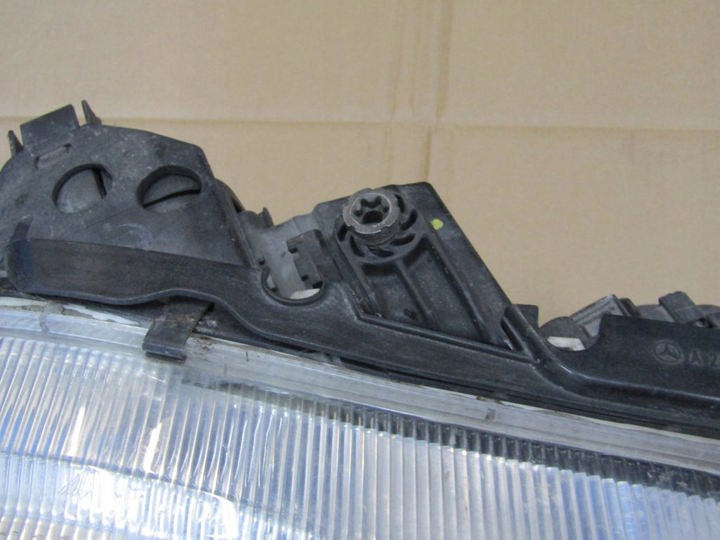 Frontscheinwerfer Mercedes-Benz W220 A2208202461 2208204461 0301178274 Rechts SCH1056341615tc