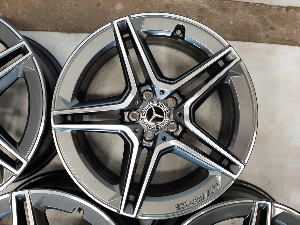 4x Alufelge 19 Zoll 7.5" 5x112 53ET A2474011500 Mercedes-Benz Glb X247 Rim Wheel FEL8302460710wx