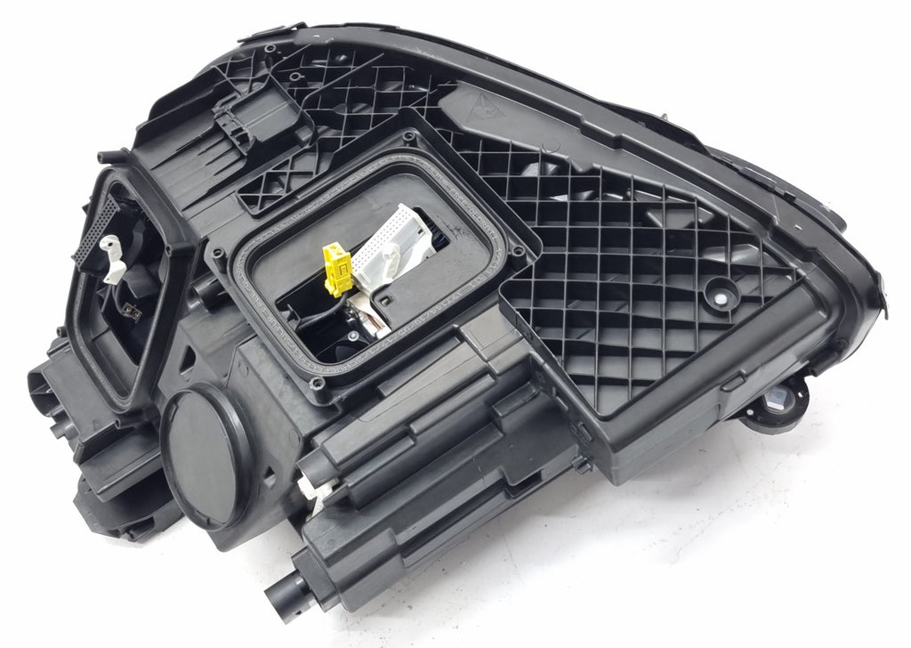 Frontscheinwerfer Mercedes-Benz W213 A2139069608 LED Rechts Headlight SCH6428047920jz