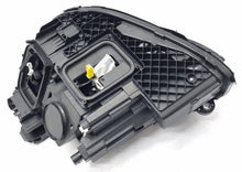 Laden Sie das Bild in den Galerie-Viewer, Frontscheinwerfer Mercedes-Benz W213 A2139069608 LED Rechts Headlight SCH6428047920jz