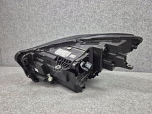Load image into Gallery viewer, Frontscheinwerfer BMW X1 5A5BD48-02 LED Rechts Scheinwerfer Headlight SCH9293399219ek