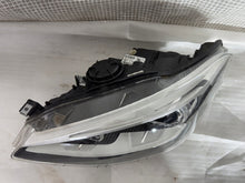 Laden Sie das Bild in den Galerie-Viewer, Frontscheinwerfer BMW F21 F20 7229679-07 Xenon Links Scheinwerfer Headlight