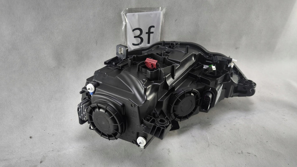 Frontscheinwerfer Audi A3 8V0941044L Xenon Rechts Scheinwerfer Headlight SCH4866795145nt