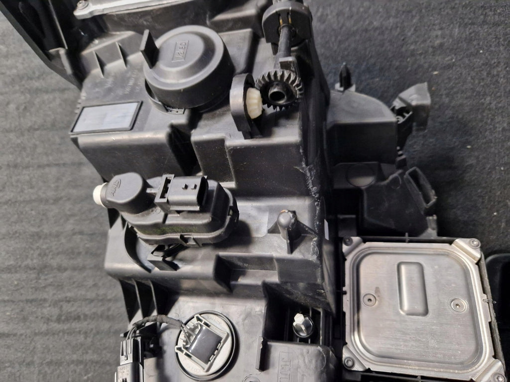 Frontscheinwerfer Renault Megane IV 260103612R Full LED Rechts oder Links SCH3947644822uf