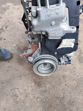 Laden Sie das Bild in den Galerie-Viewer, Motor Fiat 500 B 169A4000 1.2 69PS 51kW 42TKm Benzin Engine Unkomplett MOT3418853645je