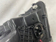 Load image into Gallery viewer, Frontscheinwerfer BMW 5 F11 F10 7317131 Xenon Links Scheinwerfer Headlight SCH4175875928fd