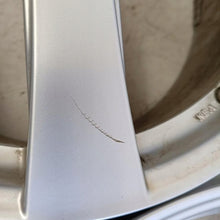 Load image into Gallery viewer, 4x Alufelge 18 Zoll 8.0" 5x114.3 45ET Glanz Silber Toyota Avalon Rim Wheel FEL1053594722wi