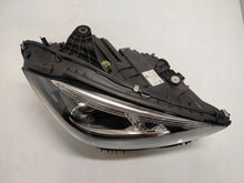 Laden Sie das Bild in den Galerie-Viewer, Frontscheinwerfer Mercedes-Benz W206 A2069068003 Rechts Scheinwerfer Headlight SCH7572371185bv