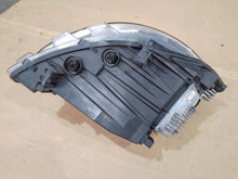Laden Sie das Bild in den Galerie-Viewer, Frontscheinwerfer Mercedes-Benz Sprinter A9109065700 Full LED Links Headlight SCH5628307062rg