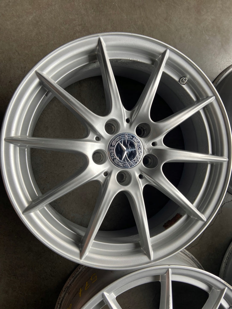 4x Alufelge 17 Zoll 6.5" 5x112 49ET Glanz Silber A2464010102 Mercedes-Benz Mb FEL3632554702ty