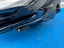 Laden Sie das Bild in den Galerie-Viewer, Frontscheinwerfer Audi A3 8V0941033 Links Scheinwerfer Headlight SCH2484646272ld