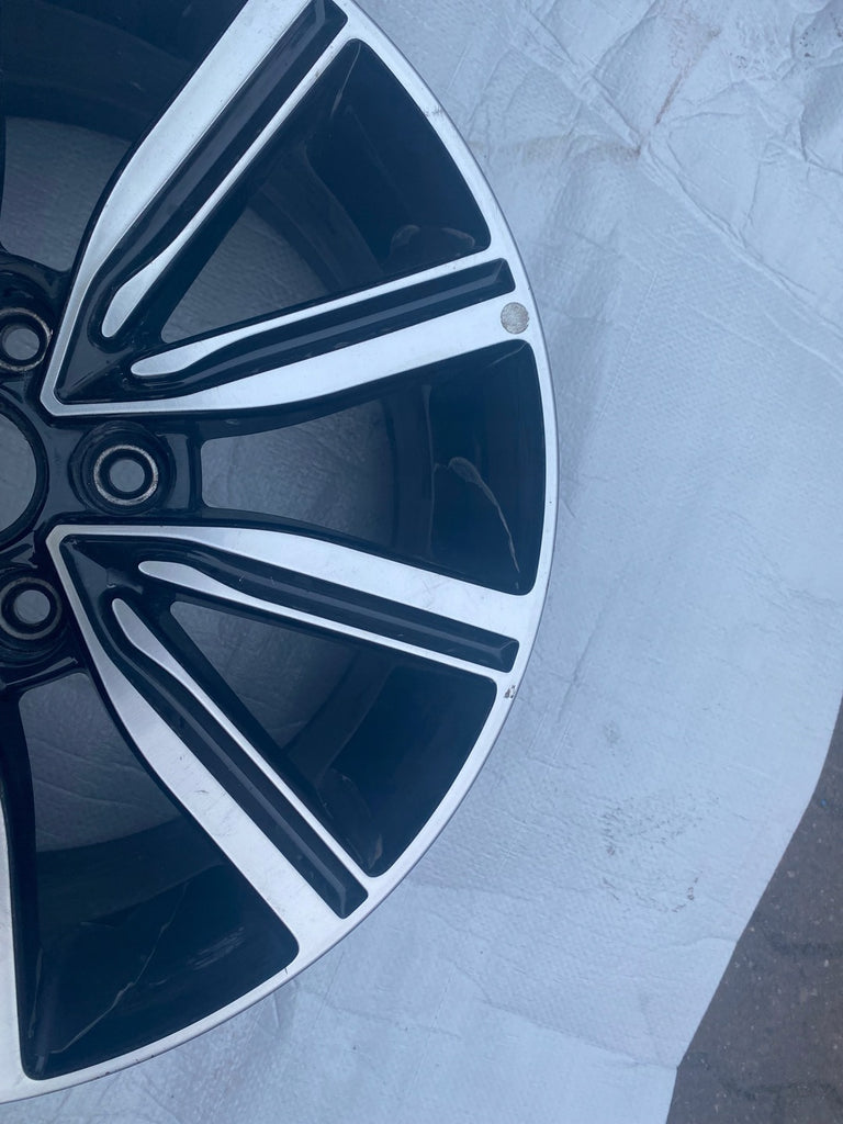 1x Alufelge 17 Zoll 7.5" 5x114.3 52 5ET 52910-D4650 Kia Optima Rim Wheel