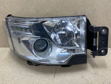 Laden Sie das Bild in den Galerie-Viewer, Frontscheinwerfer Renault 89208794 Rechts Scheinwerfer Headlight